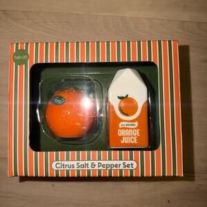 ban.do Citrus Salt & Pepper Shaker Set Orange Juice Ceramic Kitchen Decor NIB